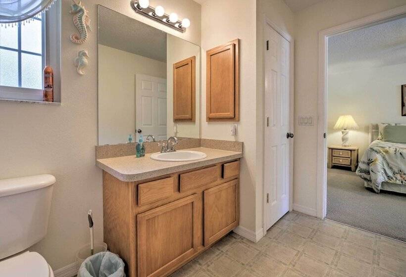 Homosassa Home W/ Pool Access   By Boat Launch