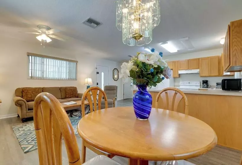 Homosassa Home W/ Pool Access   By Boat Launch