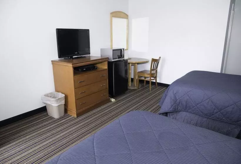 Hotelli Capri Inn And Suites