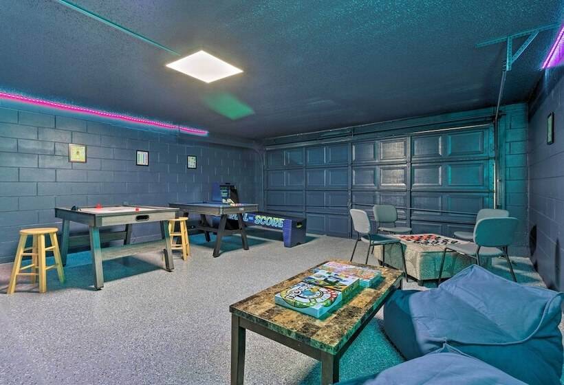 5 Mi To Disney: Home W/ Hot Tub & Game Room!