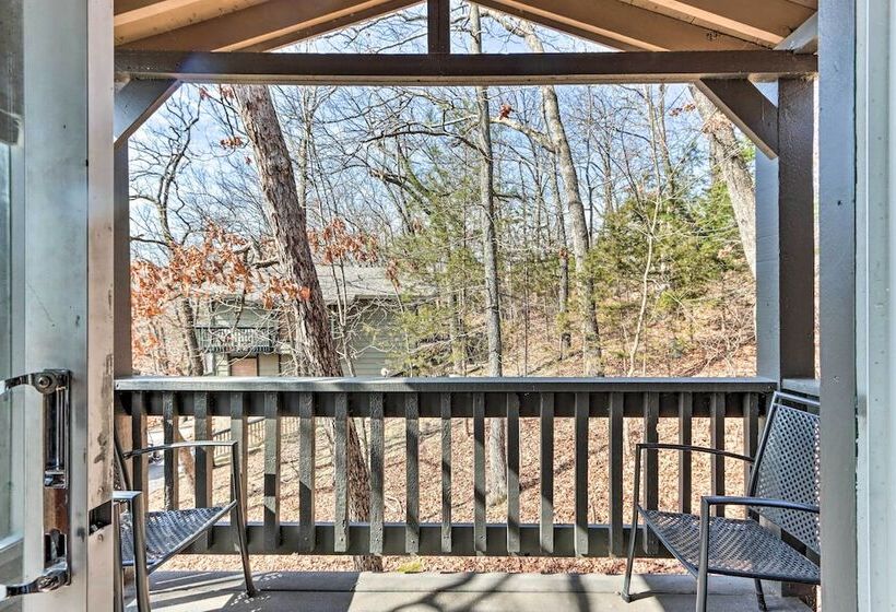 < 1 Mi To Margaritaville Resort: Osage Beach Home!