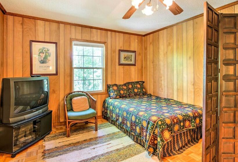 Mountain Rest Cottage W/ Gas Fireplace!