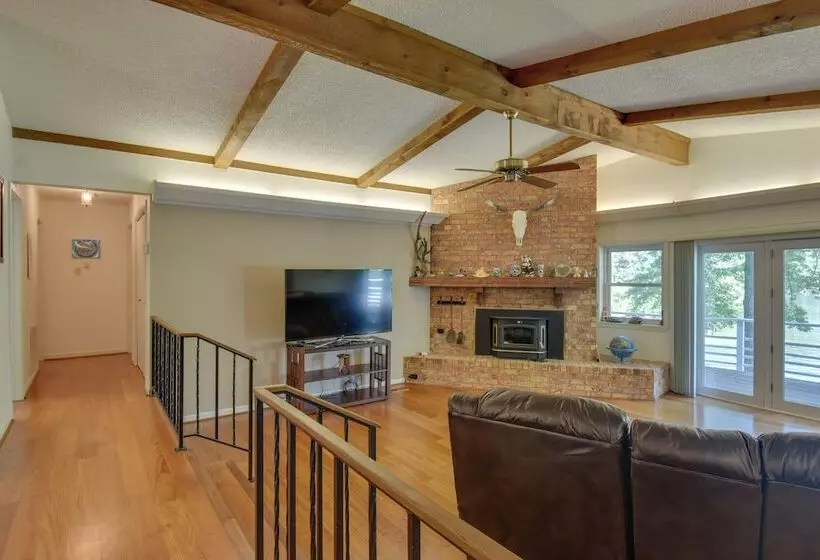 Deck, Dock & Resort Amenities: Home In Hot Springs