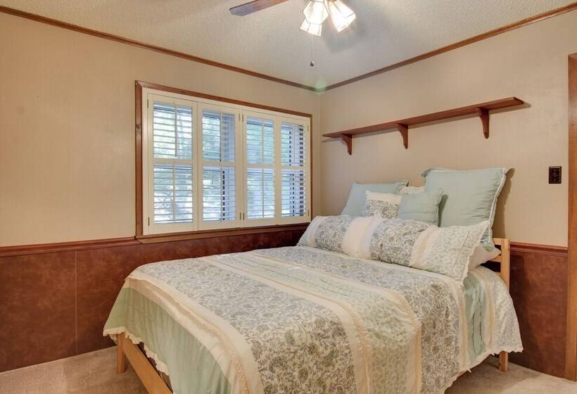 Deck, Dock & Resort Amenities: Home In Hot Springs