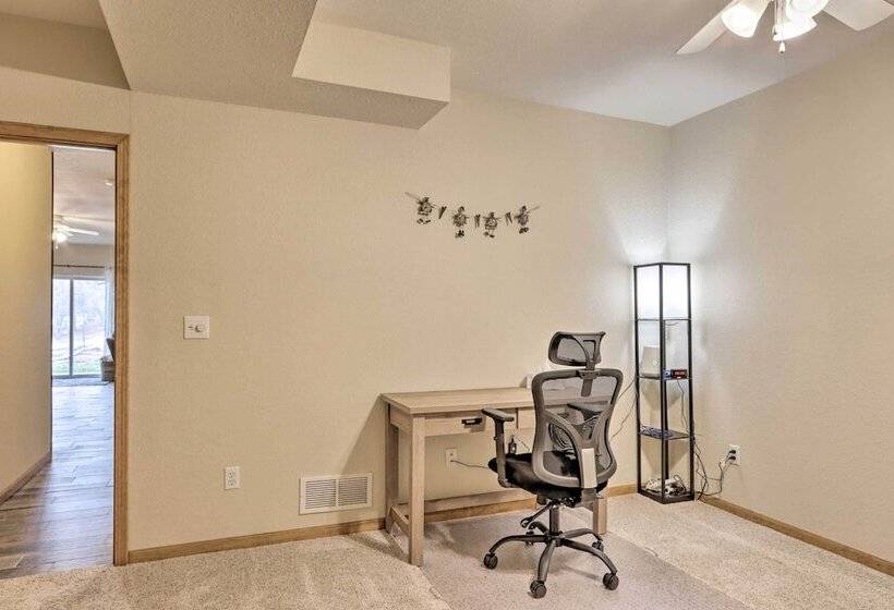 Lazy Rs Lakehouse  W/ Hot Tub & Dock In Warsaw!