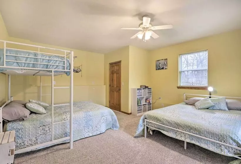 Lazy Rs Lakehouse  W/ Hot Tub & Dock In Warsaw!