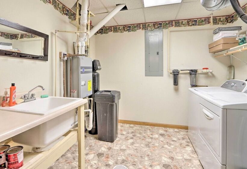 Lazy Rs Lakehouse  W/ Hot Tub & Dock In Warsaw!