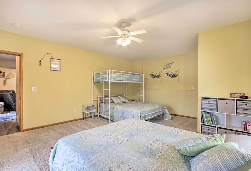 Lazy Rs Lakehouse  W/ Hot Tub & Dock In Warsaw!