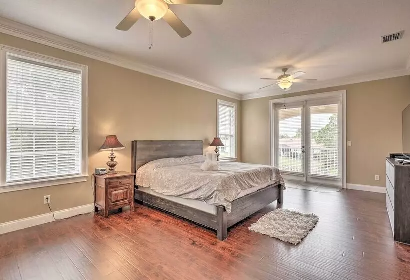 Luxury Palm Coast Home W/ Dock & Game Room!