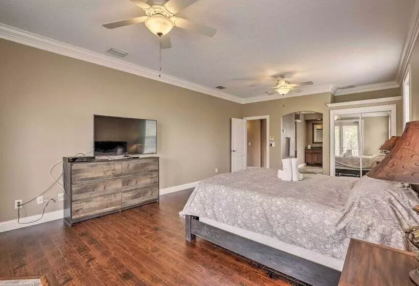 Luxury Palm Coast Home W/ Dock & Game Room!