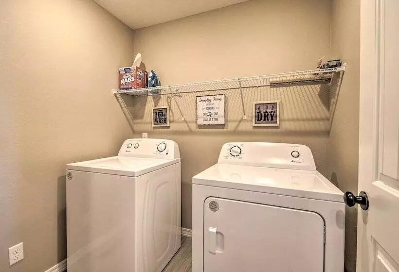 Ozark Home: Pool Access, Deck & Fenced Yard