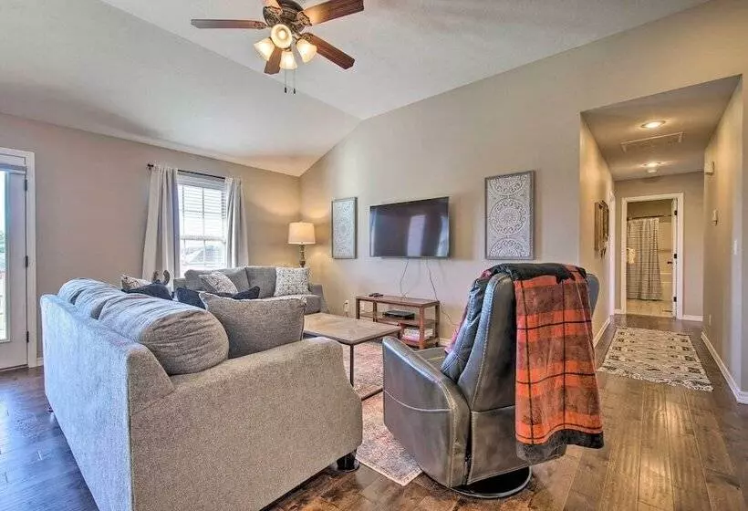 Ozark Home: Pool Access, Deck & Fenced Yard