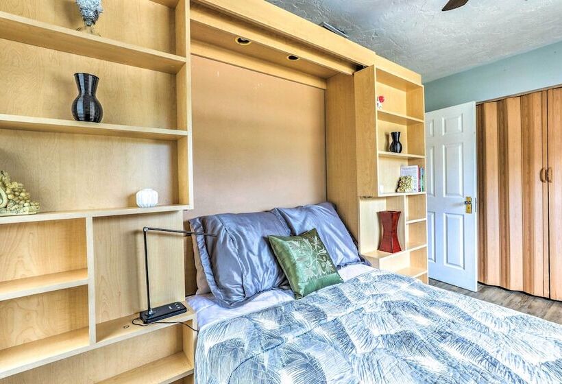 Ocean Breeze Oasis W/ Boat Dock & Slip On Canal!