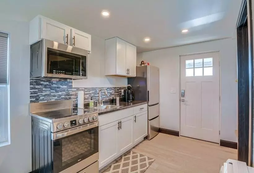 One Of A Kind Container Home On Mount Vernon Farm!