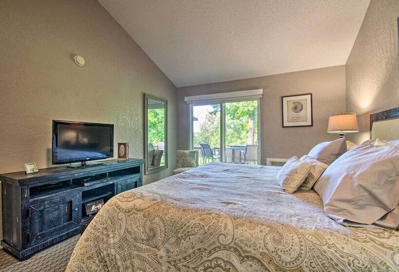 Deck + Fire Pit: Margaritaville Resort Home!