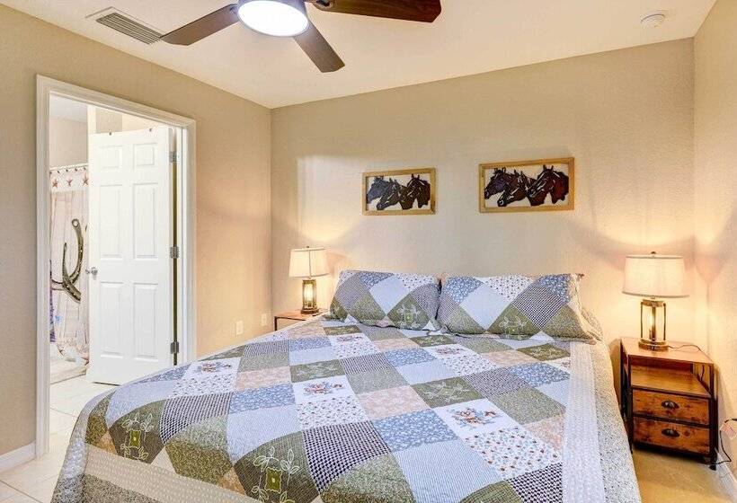 Pet Friendly Ocala Vacation Rental!