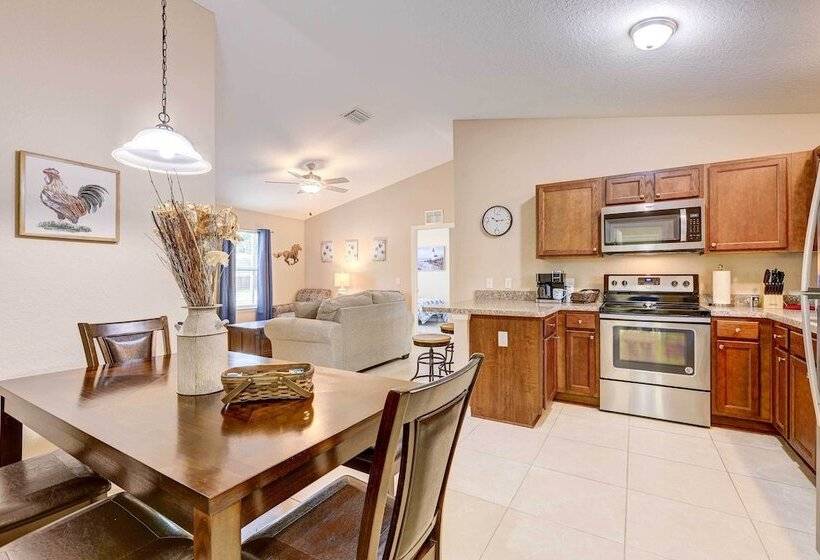 Pet Friendly Ocala Vacation Rental!