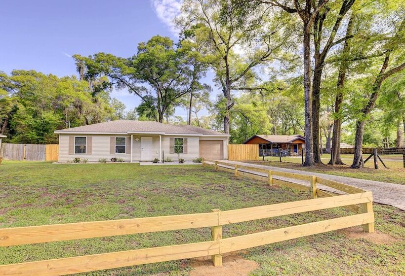 Pet Friendly Ocala Vacation Rental!
