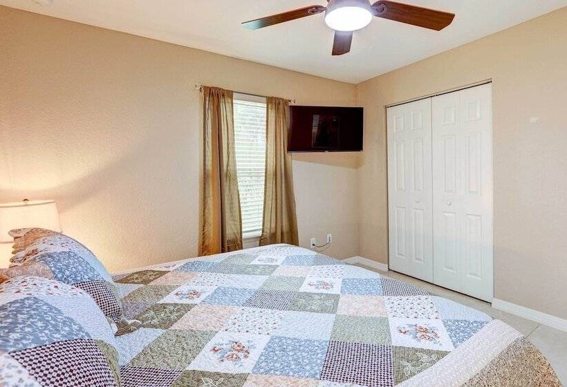 Pet Friendly Ocala Vacation Rental!