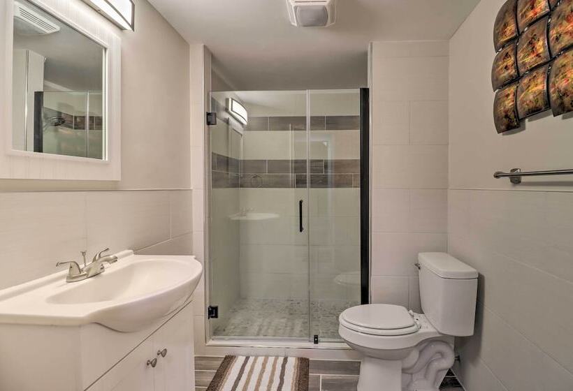 3 Mi To Kalahari: Pocono Mountain Home W/ Fire Pit