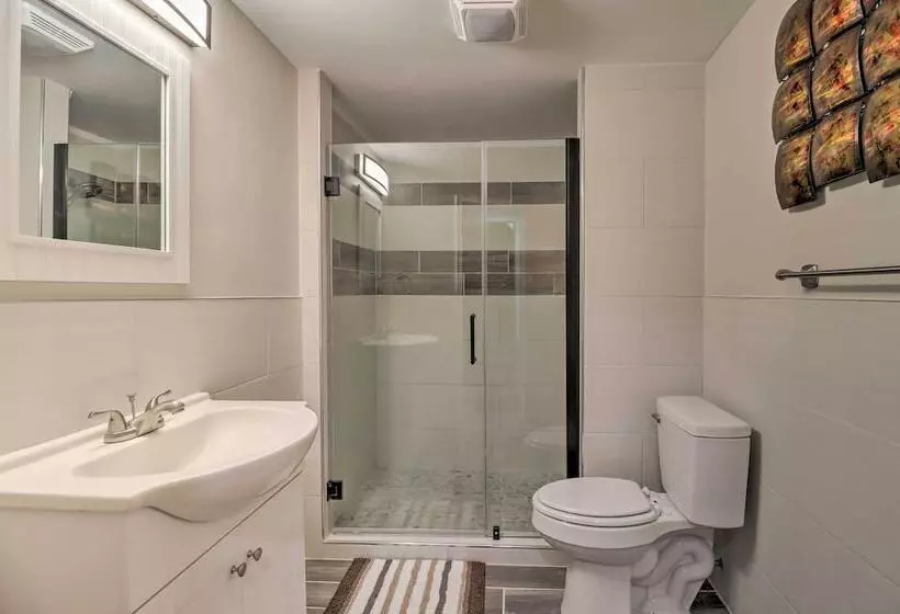 3 Mi To Kalahari: Pocono Mountain Home W/ Fire Pit