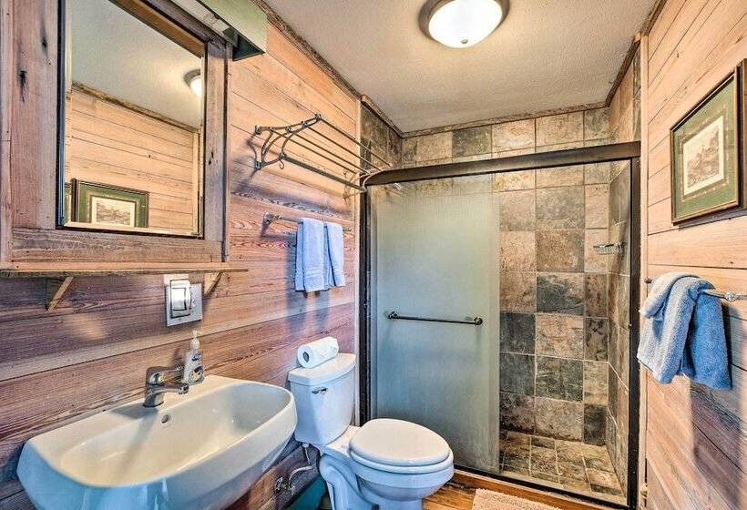 Views & Trails: Horse Farm Home In Campobello!