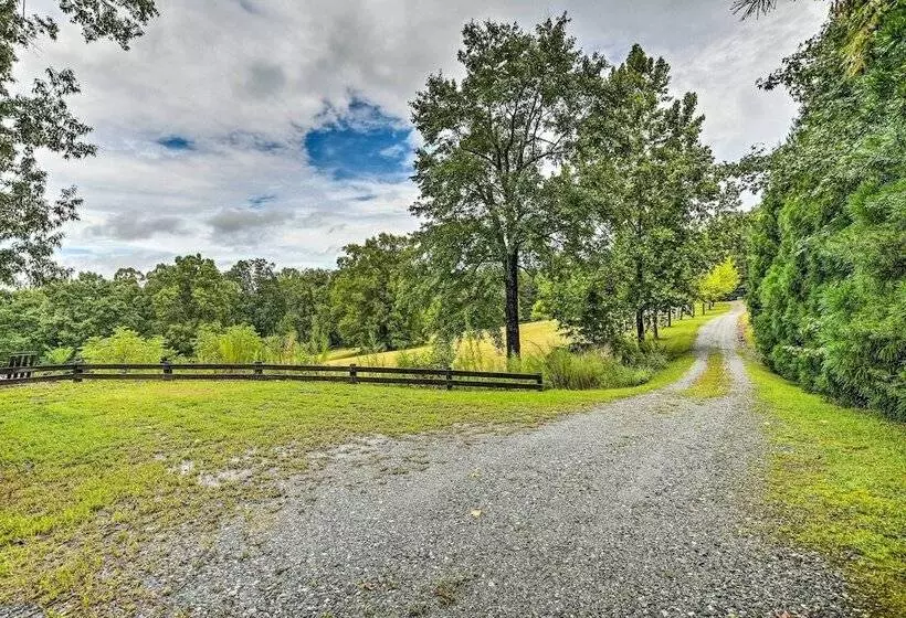 Views & Trails: Horse Farm Home In Campobello!