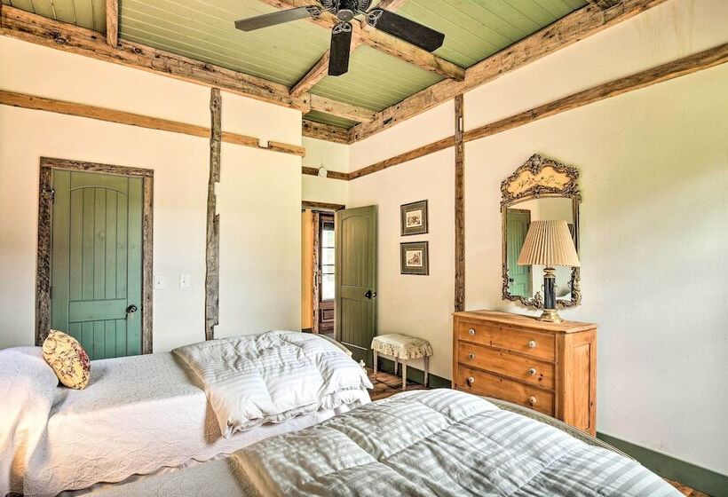 Views & Trails: Horse Farm Home In Campobello!