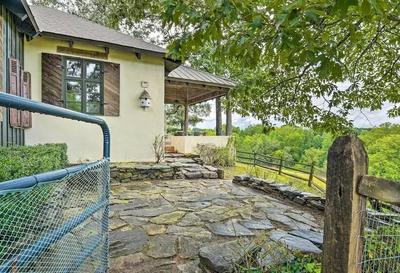 Views & Trails: Horse Farm Home In Campobello!