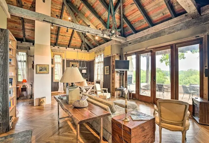 Views & Trails: Horse Farm Home In Campobello!