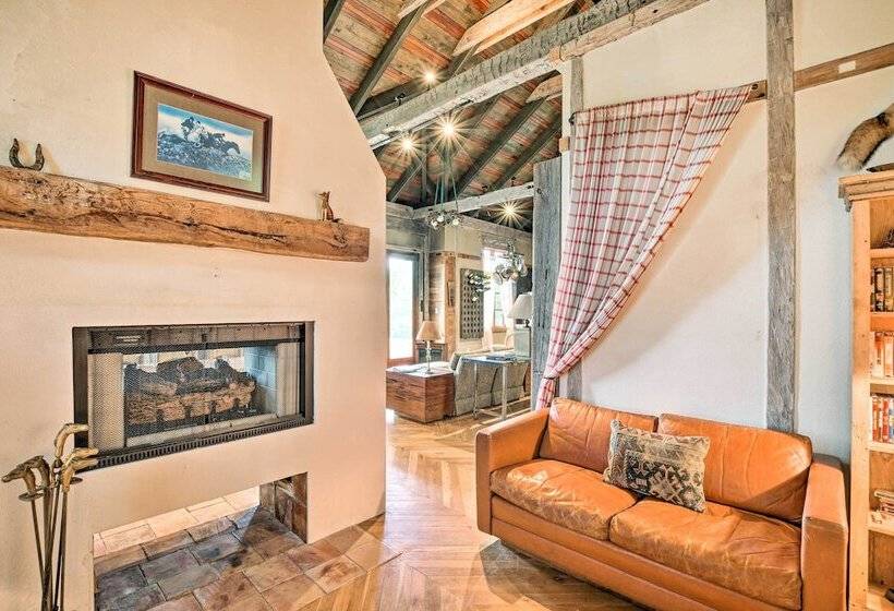 Views & Trails: Horse Farm Home In Campobello!