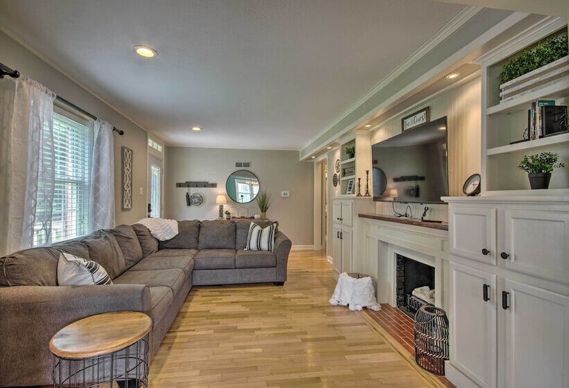 Sedalia Retreat W/ Spacious Yard & Fire Pit!