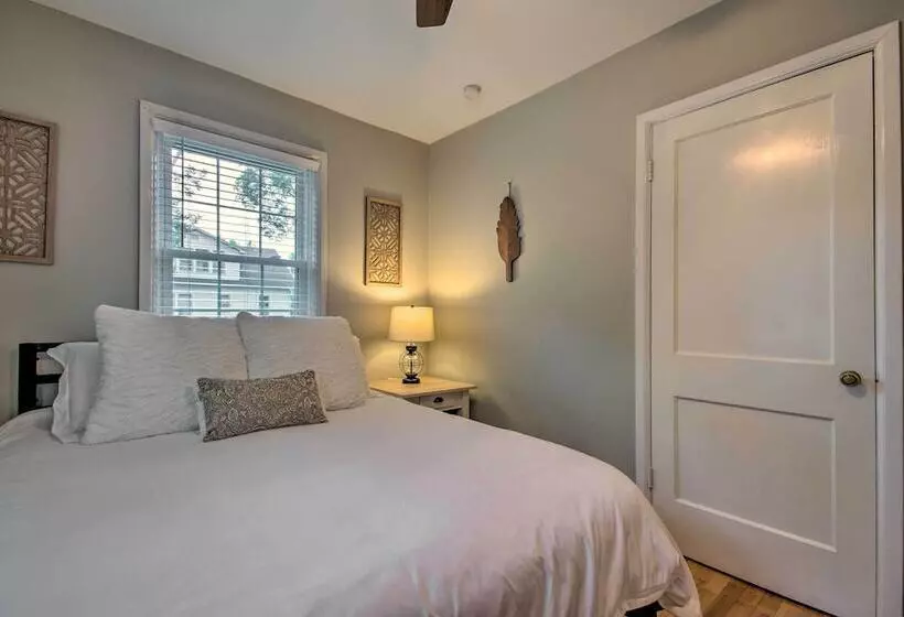 Sedalia Retreat W/ Spacious Yard & Fire Pit!