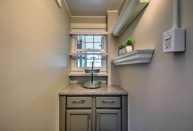 Sedalia Retreat W/ Spacious Yard & Fire Pit!