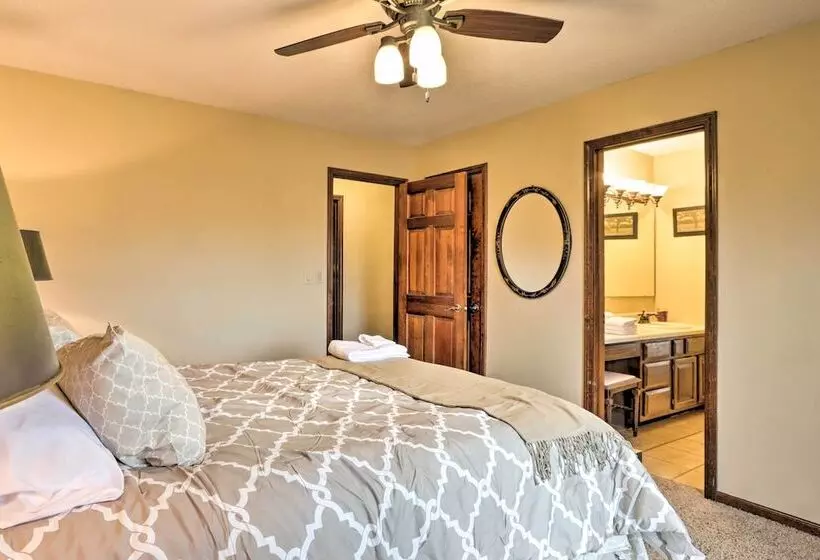 Spacious Home W/ Pond ~ 13 Mi To Columbia!