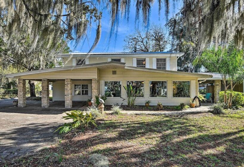 St Johns River Canal Home W/ Grill!