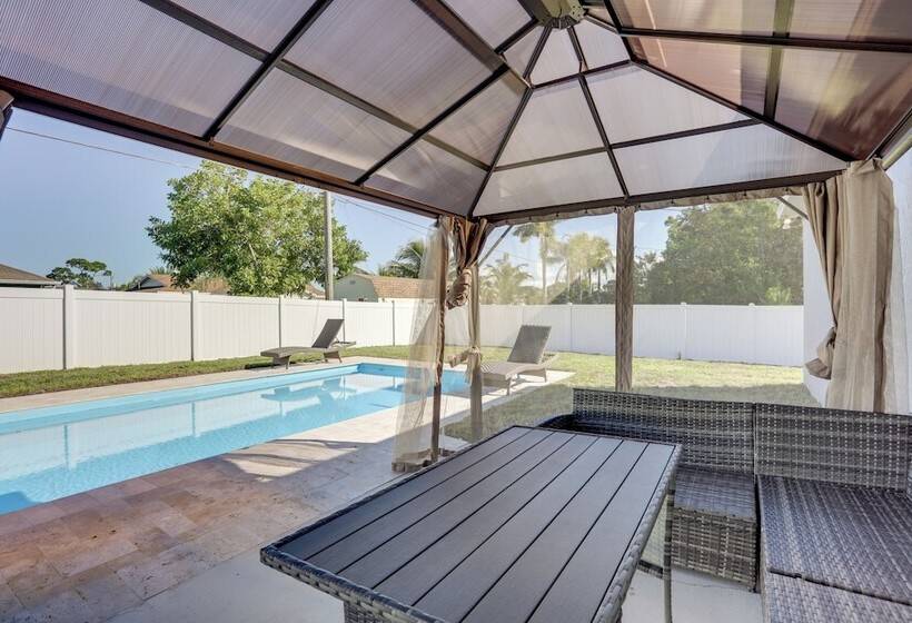 Stylish Port St Lucie Home ~ 12 Mi To Beach!