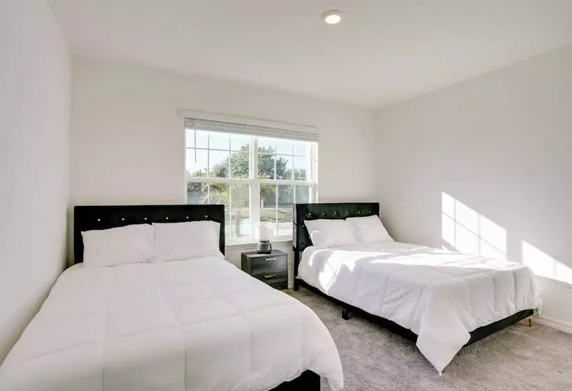 Stylish Port St Lucie Home ~ 12 Mi To Beach!