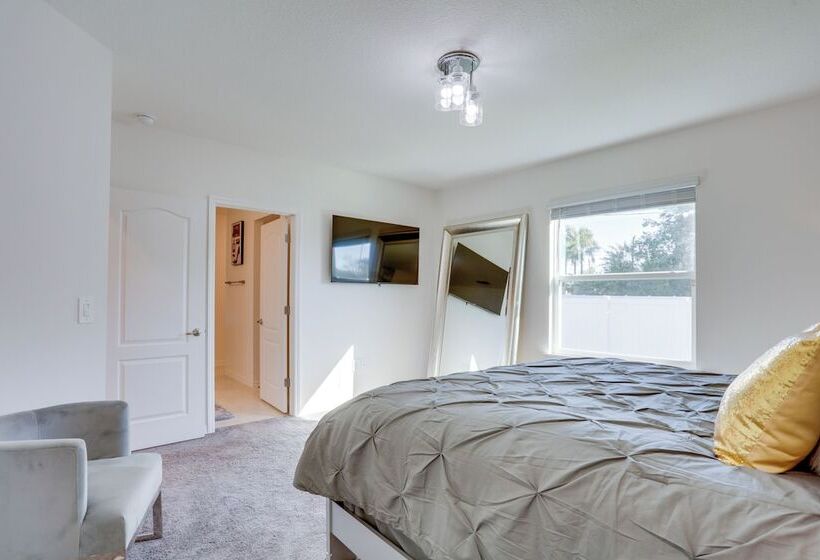 Stylish Port St Lucie Home ~ 12 Mi To Beach!