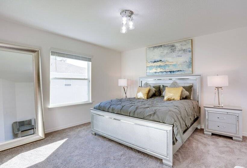 Stylish Port St Lucie Home ~ 12 Mi To Beach!