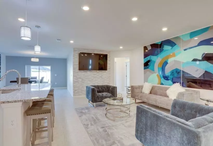 Stylish Port St Lucie Home ~ 12 Mi To Beach!