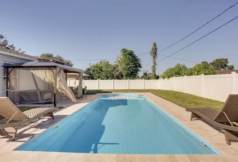 Stylish Port St Lucie Home ~ 12 Mi To Beach!