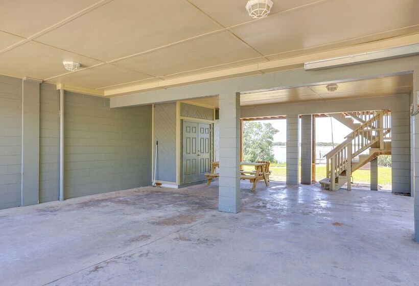 Waterfront Cedar Key Duplex Home: Grill & Dock!