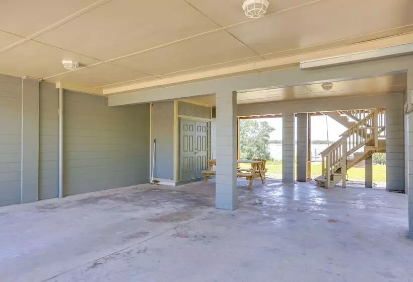 Waterfront Cedar Key Duplex Home: Grill & Dock!