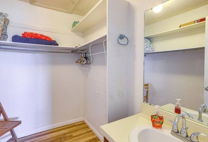 Waterfront Cedar Key Duplex Home: Grill & Dock!