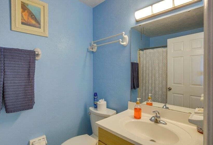 Waterfront Cedar Key Duplex Home: Grill & Dock!