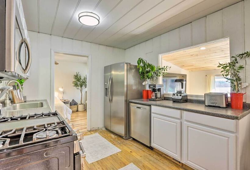 Waterfront Lake Ozark Home W/ Dock & Boat Slip!