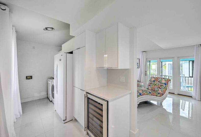 Waterfront Marco Island House With Shared Dock!