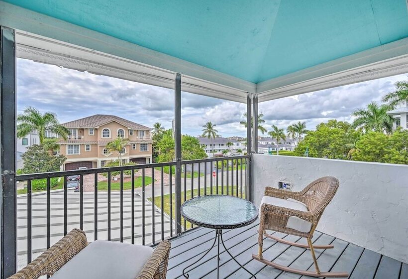 Waterfront Marco Island House With Shared Dock!