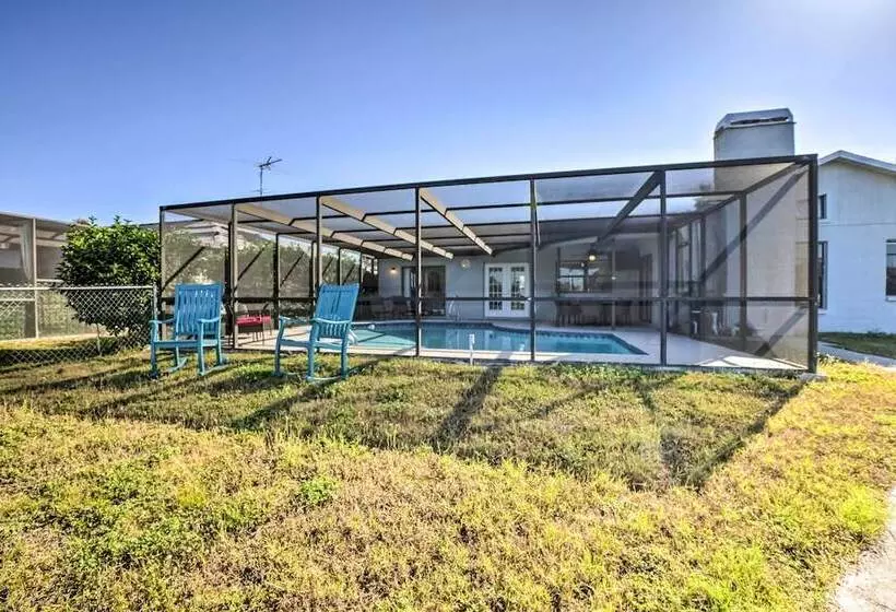 Waterfront Port Richey House W/ Heated Pool!